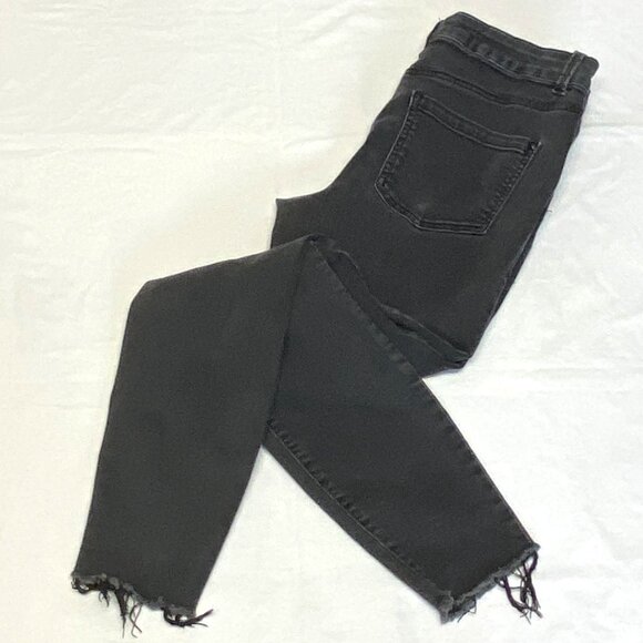 Maurices Everflex High Rise Skinny Button Fly Distressed Black Jeans 8 Raw Hem - Picture 10 of 13